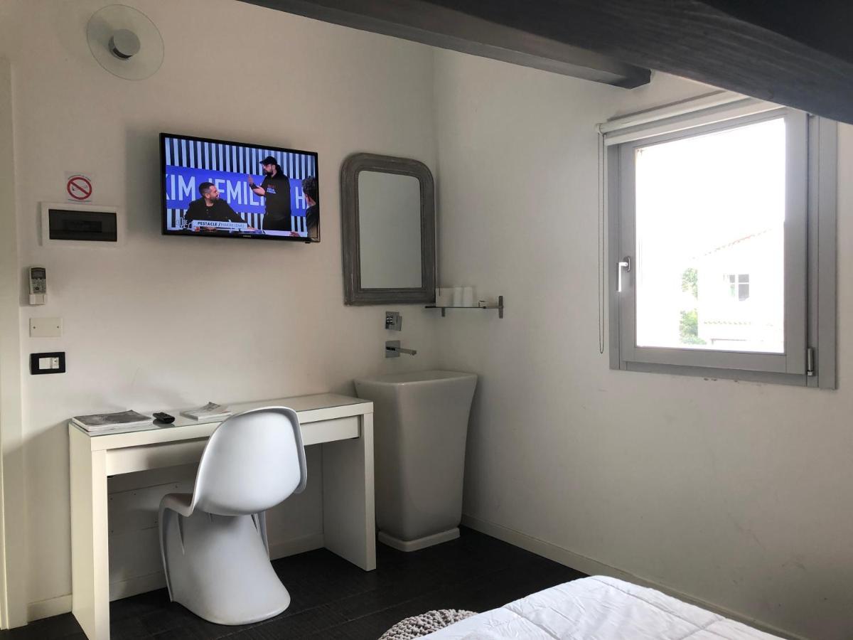 The Edwards Suites Сен-Тропе Экстерьер фото