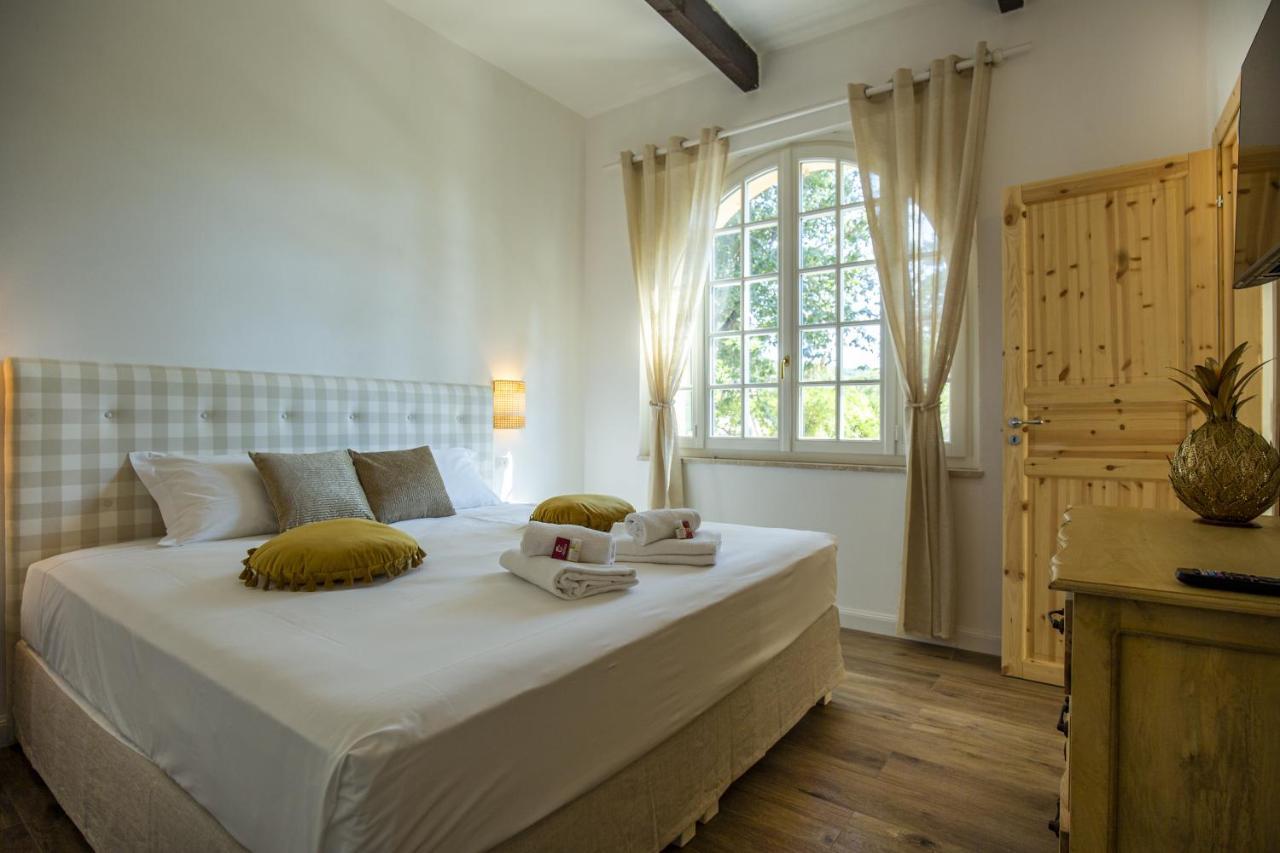 The Edwards Suites Сен-Тропе Экстерьер фото